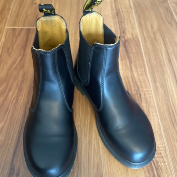 Dr. Martens Chelsea Boots EU37 - Picture 2 of 6